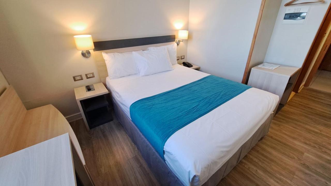 Hotel Diego De Almagro Calama Express Kültér fotó