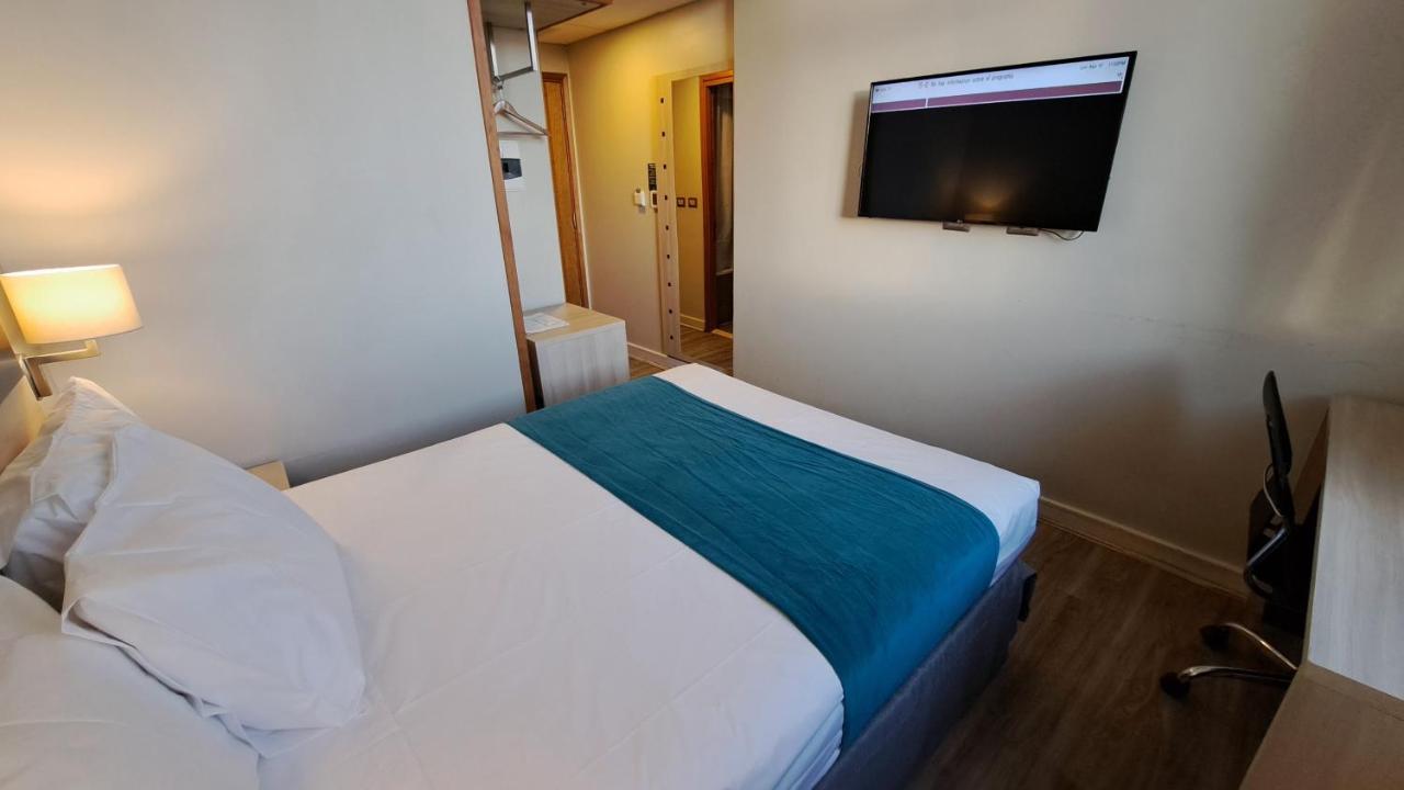 Hotel Diego De Almagro Calama Express Kültér fotó