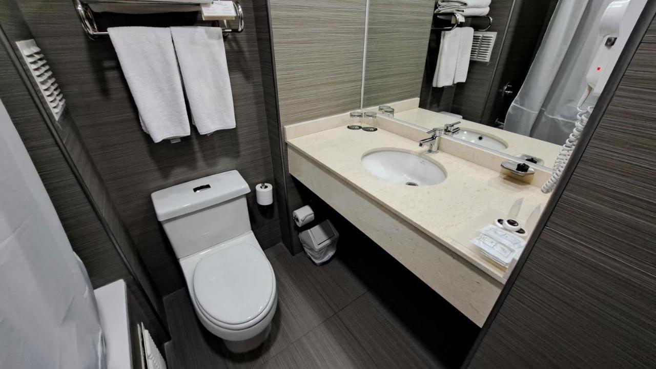 Hotel Diego De Almagro Calama Express Kültér fotó